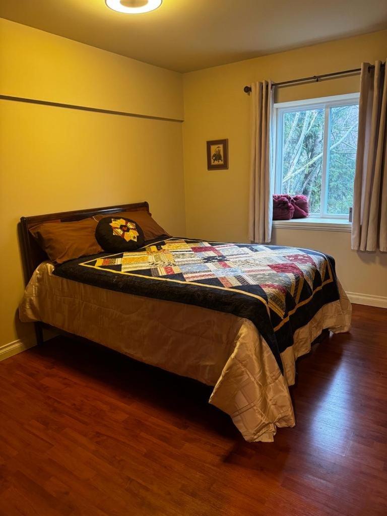 Shoreside Private Room Sechelt Extérieur photo